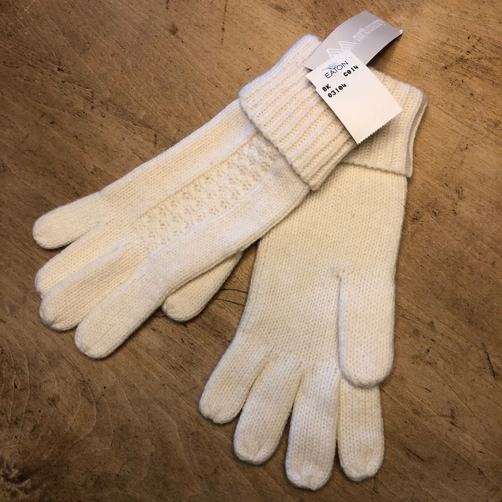 North Country NWT 100% Wool Gloves